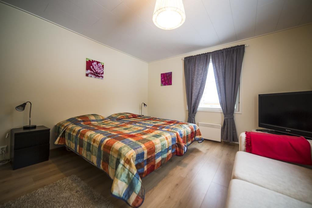 Kymppi Villa Rovaniemi Room photo